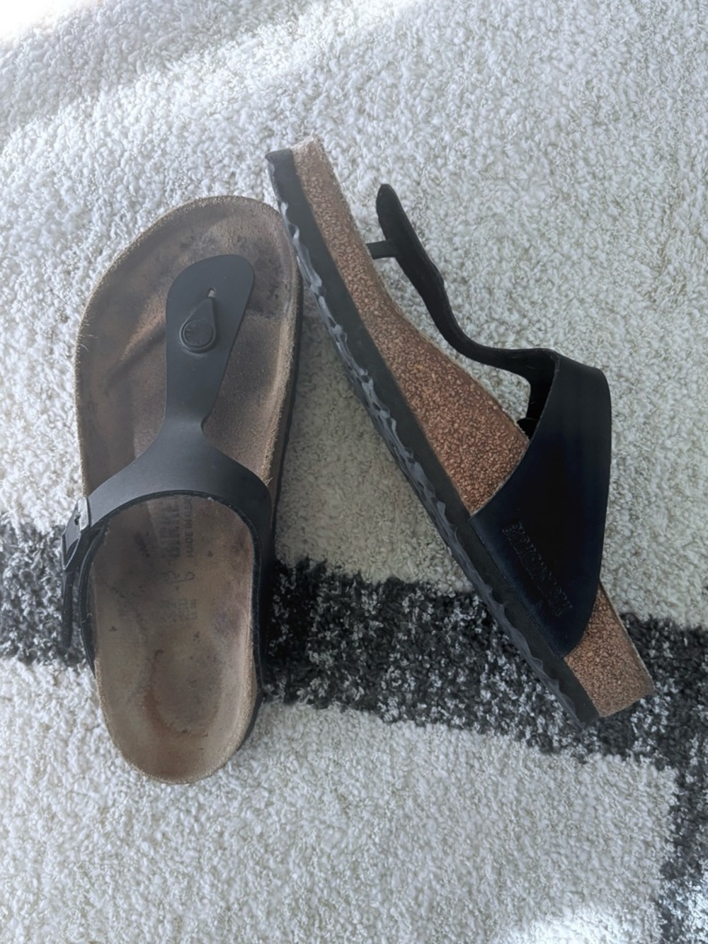 Birkenstock Gizeh Thong Leather Slip On Sandals Unisex - Picture 2 of 7